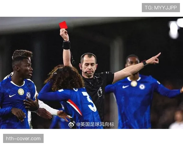 英超激战再掀风波:红牌频发引球员纪律警钟 英超激战再掀风波:红牌频发引球员纪律警钟
