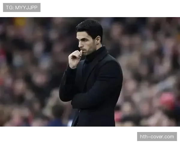 萨卡今天训练鞋直接换成了刚买的名牌，感觉他就差开车上场了！